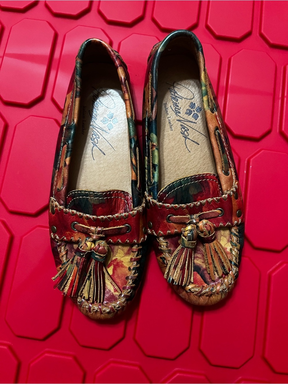 Artisan Multicolor Leather Tassel Moccasins in Red, Green, Brown